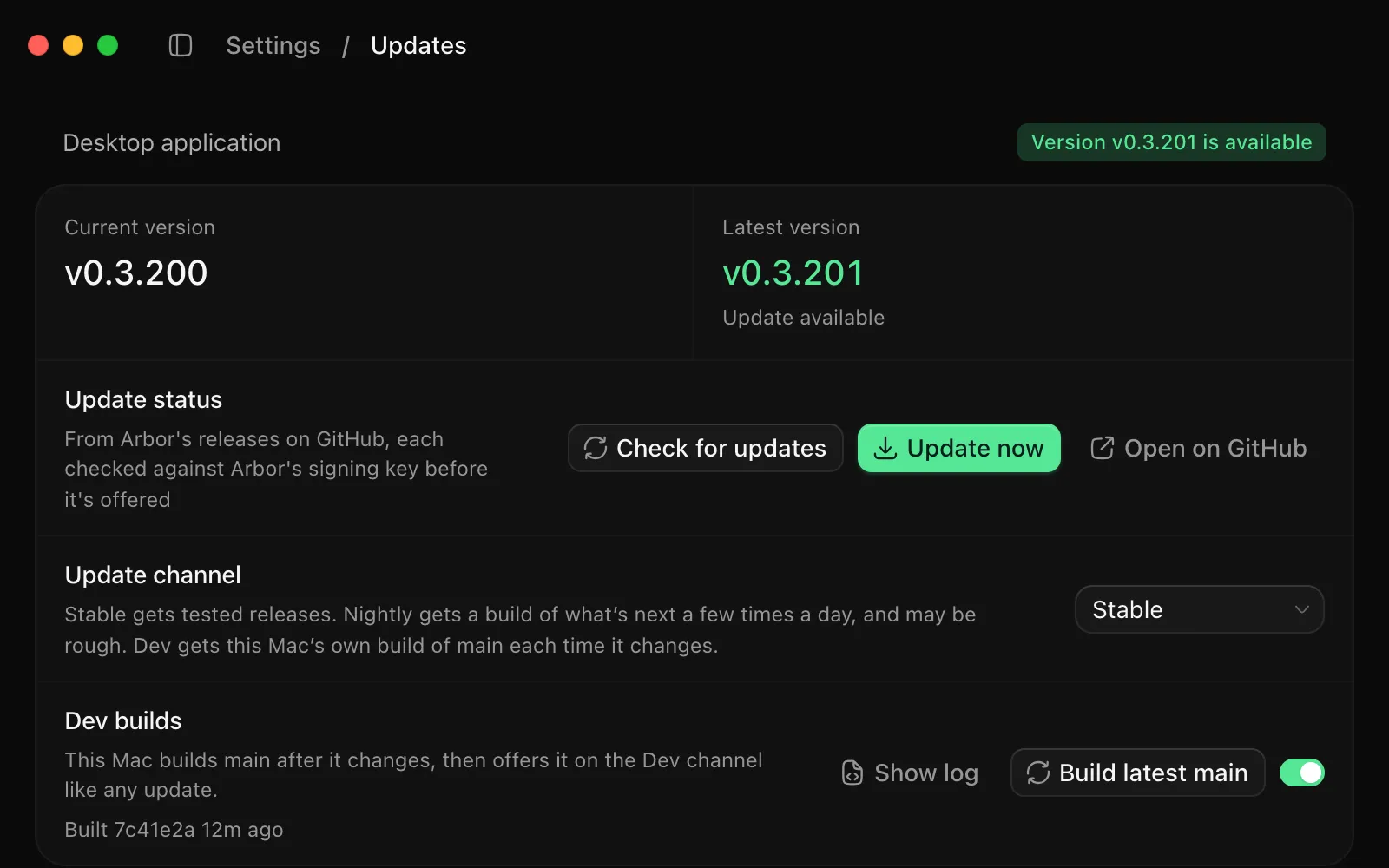 Settings › Updates: a new Arbor and a new proxy core, each with Update now.